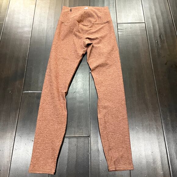 Vuori Clean Elevation Dreamknit Legging Hazelnut Women's Size XS - Picture 4 of 4